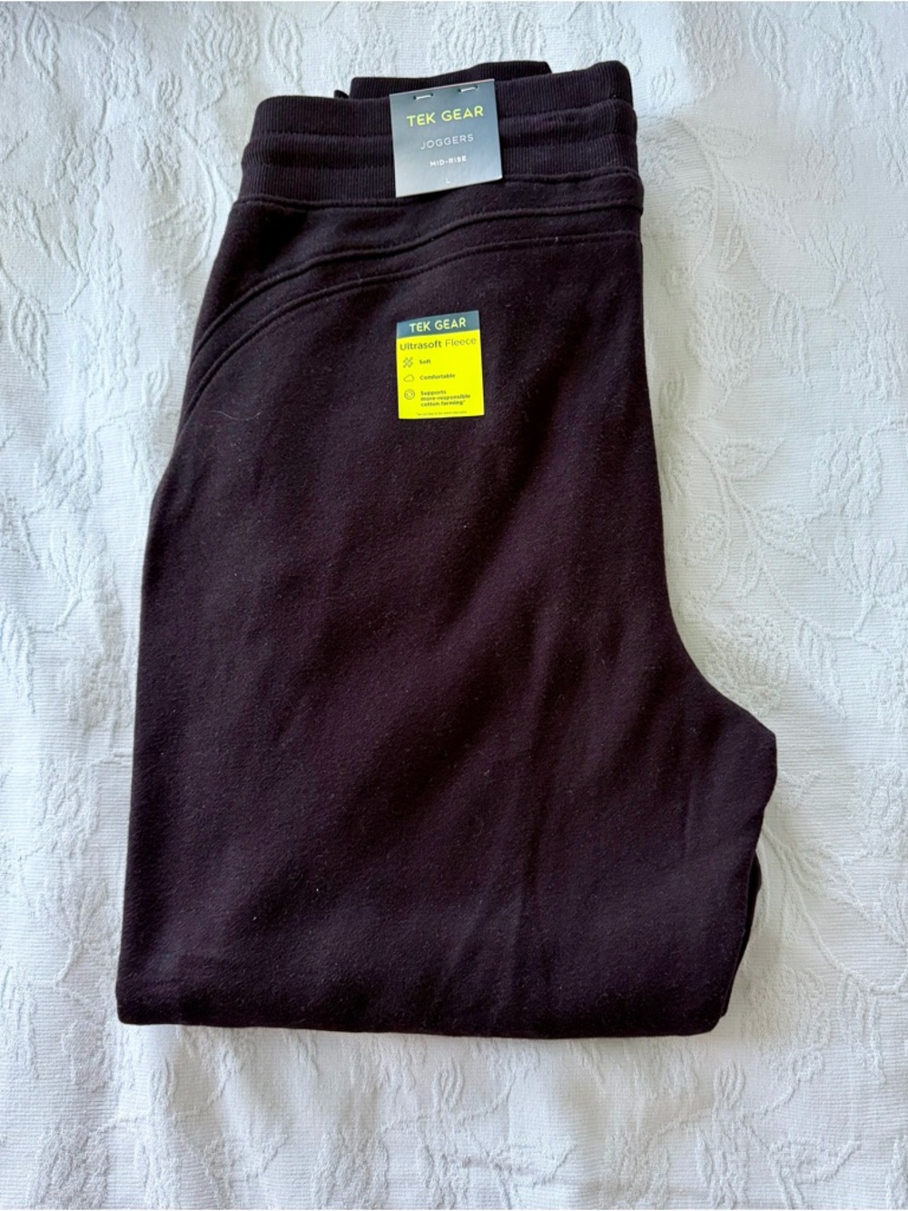 tek gear black jogger pants with tag